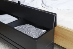 Form &amp; Refine A Line Oppbeveringsbenk 111- Hyller Og Garderobe|Oppbevaring