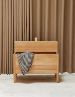 Form &amp; Refine A Line Oppbeveringsbenk 68- Hyller Og Garderobe|Oppbevaring