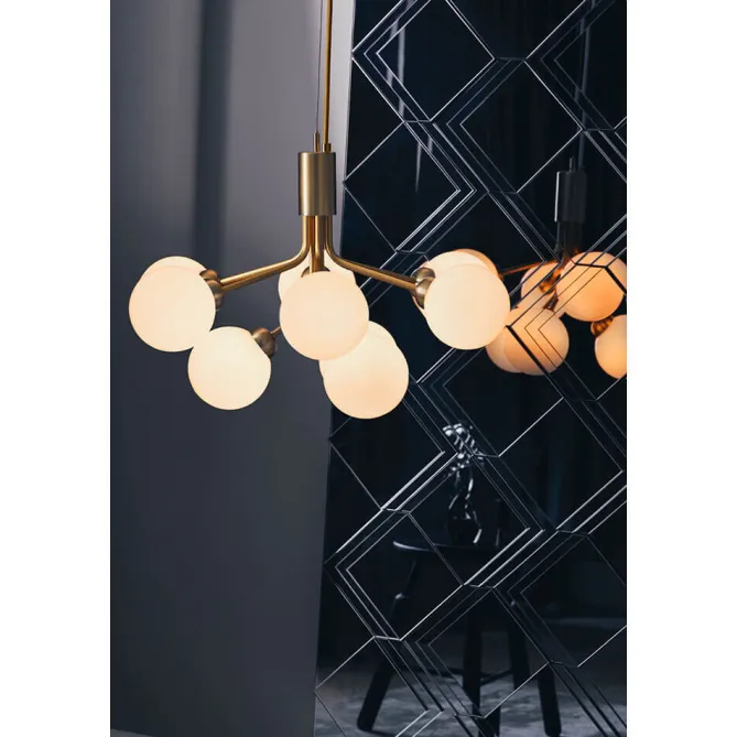 Nuura Apiales 9, brushed brass/opal- Taklamper Og Plafond