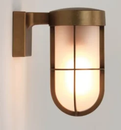 Astro Cabin wall frosted antique brass- Vegglampe|Utelamper