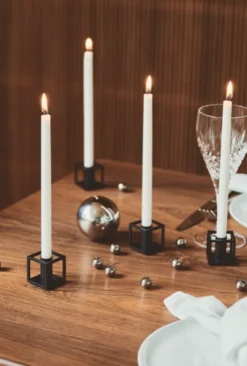 By Lassen Candles – white- Til Det Dekkede Bordet|Lysestaker / Lyslykter / Lys