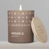 Skandinavisk Duftlys – HYGGE 65g- Duftlys/Duftolje|Lysestaker / Lyslykter / Lys