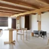 Form &amp; Refine Echo Knaggrekke 88 -Hvitoljet eik- Knagger / Knotter / Kleshengere