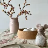 Und Eggvarmer -Musen Astrid- Til Det Dekkede Bordet