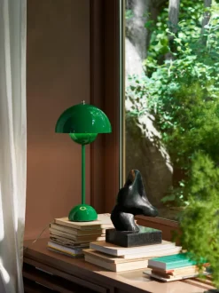 &amp;Tradition Flowerpot bordlampe VP3,  Signal Green- Bordlampe