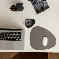 LindDNA Glass mat curve Black- Til Det Dekkede Bordet