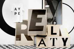 Grey Poster – Y- Bilder / Postere / Veggdecor