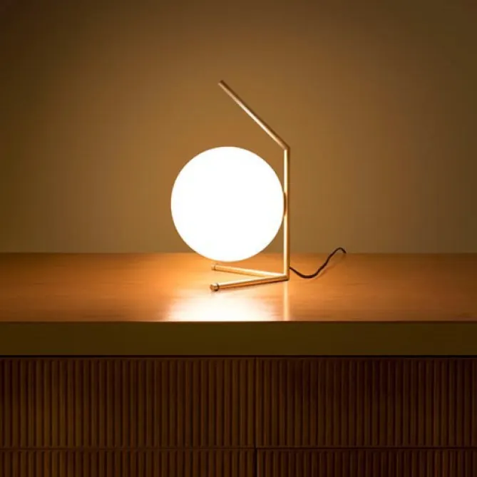 Flos IC T1 Low- Bordlampe