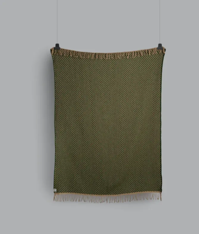 Ru00f8ros Tweed Isak Pledd – Green Meadow- Pledd