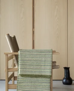 Ru00f8ros Tweed Juli – Greens – Pledd- Pledd