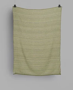 Ru00f8ros Tweed Juli – Greens – Pledd- Pledd