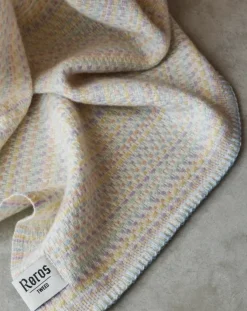 Ru00f8ros Tweed Juli – Pastel – Pledd- Pledd