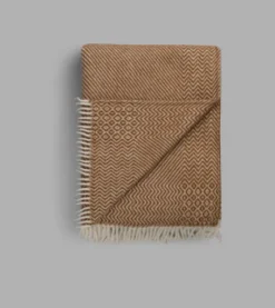 Ru00f8ros Tweed Kattefot Pledd – Burnt Ochre- Pledd