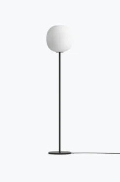 New Works Lantern Floor Lamp – Black Medium- Gulvlampe