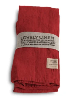 Lovely Linen Linservietter, Lovely 4pk. -Røde- Til Det Dekkede Bordet