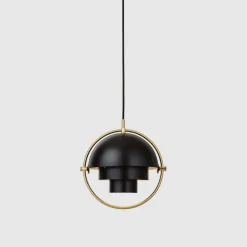 GUBI Multi-Lite Pendel – Charcoal black Brass small- Taklamper Og Plafond