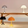 Louis Poulsen Panthella 250- Bordlampe