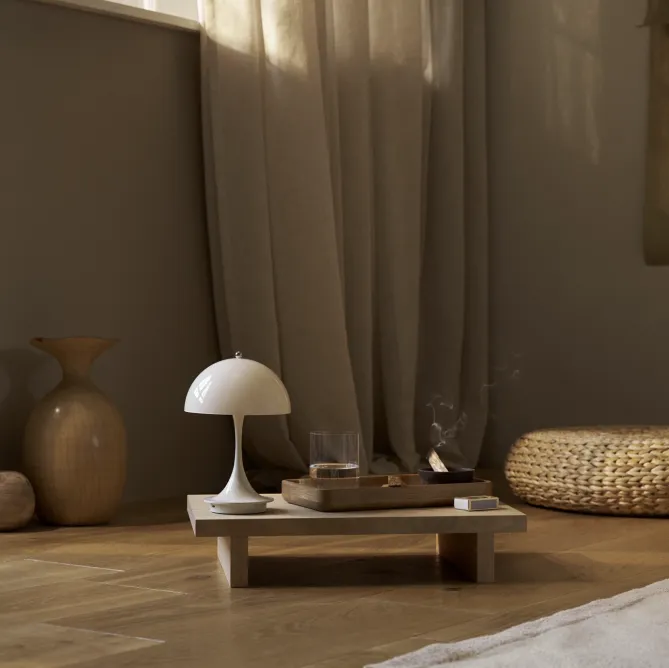 Louis Poulsen Panthella 160 Oppladbar -Opal Beige, V3- Bordlampe
