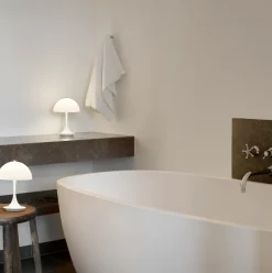 Louis Poulsen Panthella 160 Oppladbar -Opal Hvit, V3- Bordlampe
