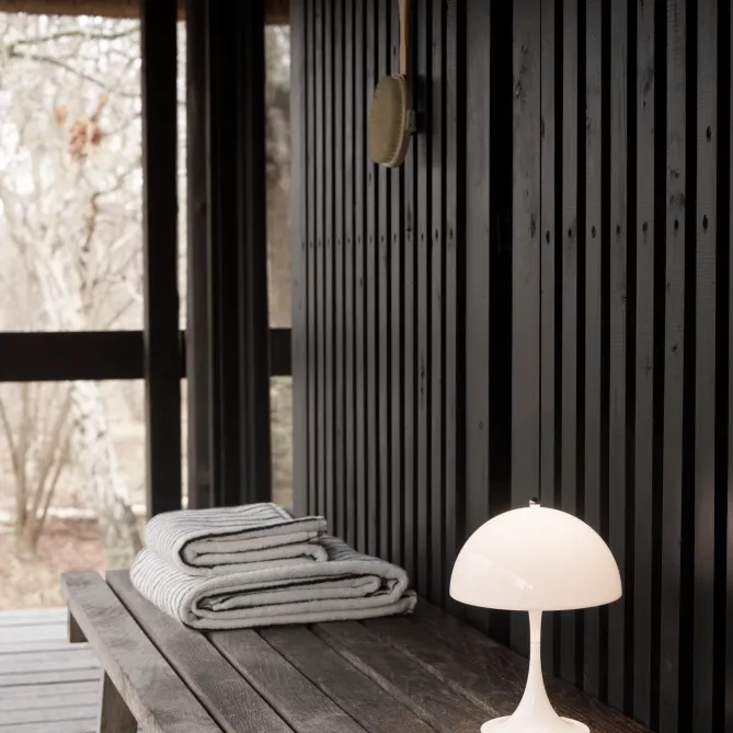 Louis Poulsen Panthella 160 Oppladbar -Opal Hvit, V3- Bordlampe