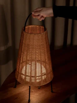 Ferm Living Porti – Oppladbar bordlampe- Bordlampe