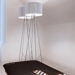 Flos RAY F2 – Hvit- Gulvlampe