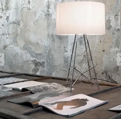 Flos RAY T – Hvit- Bordlampe