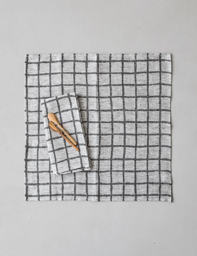 Fine Little Day Rutig Jacquard- Servietter 2pk- Til Det Dekkede Bordet