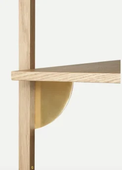 Ferm Living Sector hylle – bred- Hyller Og Garderobe