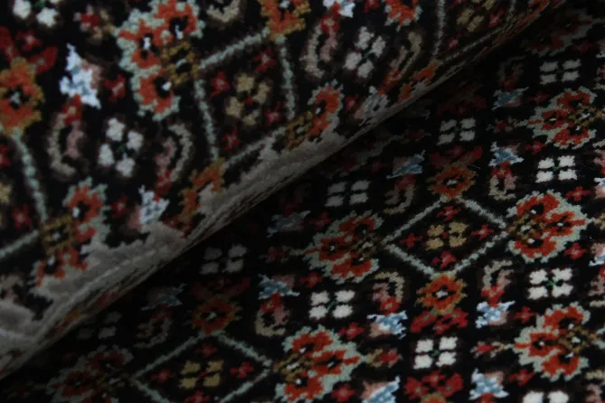 Rezas Tabriz Indi Black Cream gulvteppe- Gulvtepper