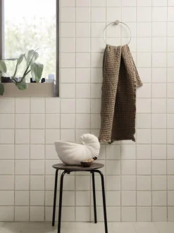 Ferm Living Towel hanger chrome- Bad