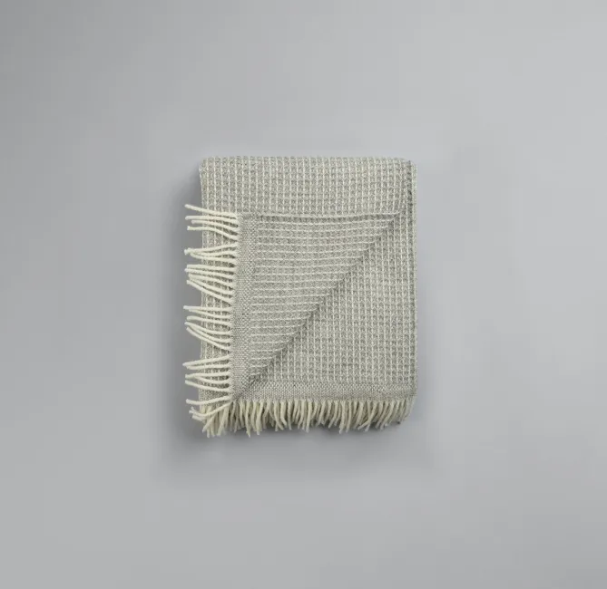 Ru00f8ros Tweed Vega Pledd – Grey- Pledd