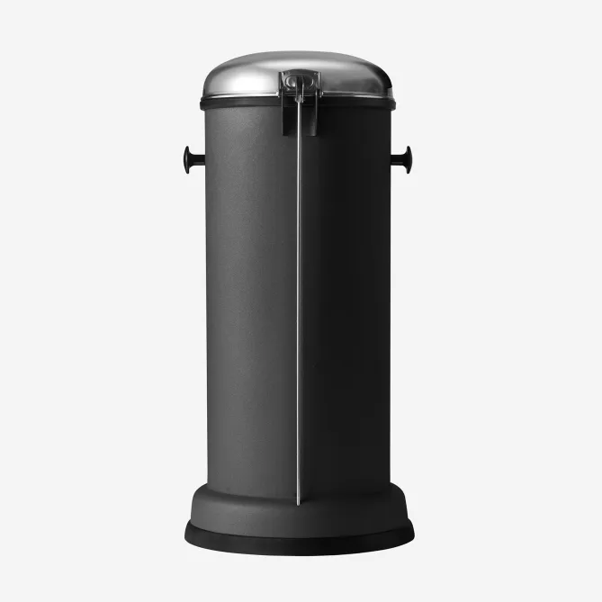 Vipp 16 Bøtte – pedalbøtte 18L, sort- Rent Hjem|Bad