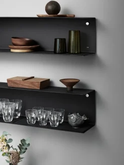 Vipp 921 Hylle small – sort- Hyller Og Garderobe|Oppbevaring