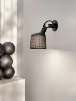 Vipp 524 Veggspot – Sort- Vegglampe