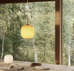 Louis Poulsen VL 45 – Radiohus – Gul, Ø250- Taklamper Og Plafond