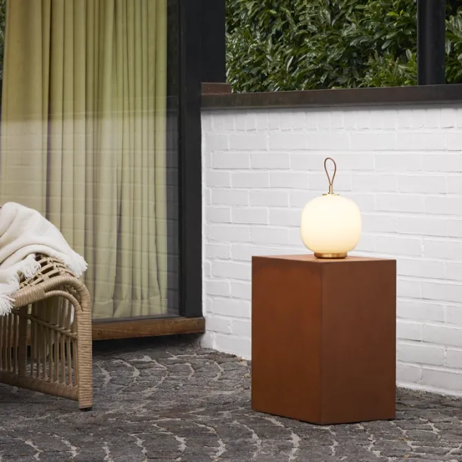 Louis Poulsen VL 45 -Radiohus -Portable- Bordlampe