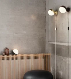 Louis Poulsen VL Studio 150 vegglampe, Messing -KAMPANJE- Vegglampe