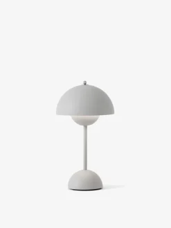 &amp;Tradition VP9 Flowerpot oppladbar bordlampe , matt grå- Bordlampe
