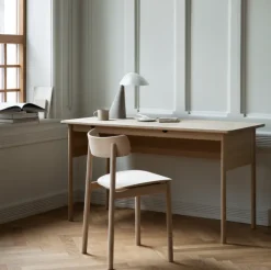 Tonning & Stryn AS Vår Skrivebord- Bord