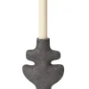 Ferm Living Yara Lysestake, small -Rustikk jern- Lysestaker / Lyslykter / Lys