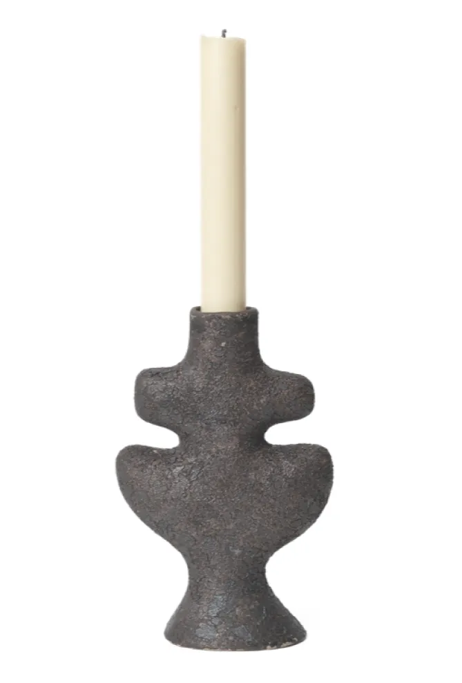 Ferm Living Yara Lysestake, small -Rustikk jern- Lysestaker / Lyslykter / Lys