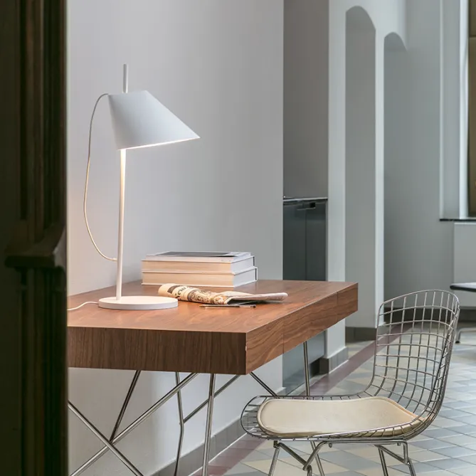 Louis Poulsen YUH – Vegg Hvit- Vegglampe